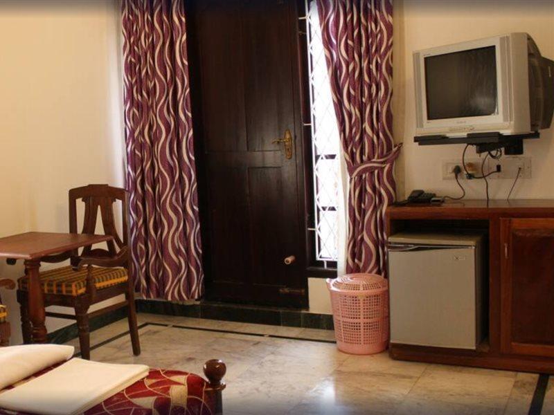Hotel White Rose Kochi Eksteriør bilde