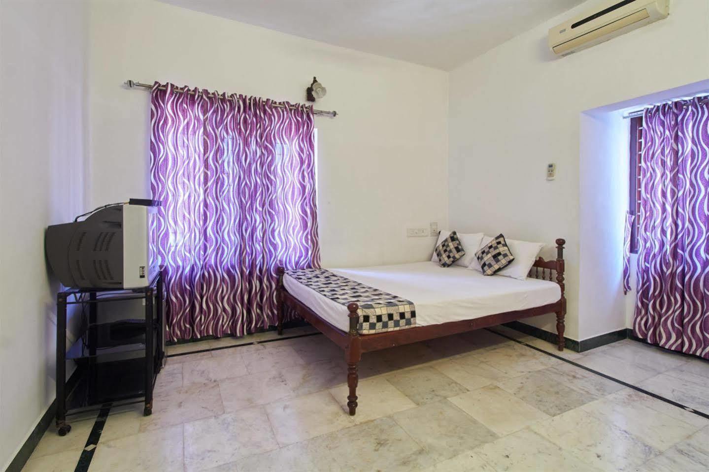 Hotel White Rose Kochi Eksteriør bilde