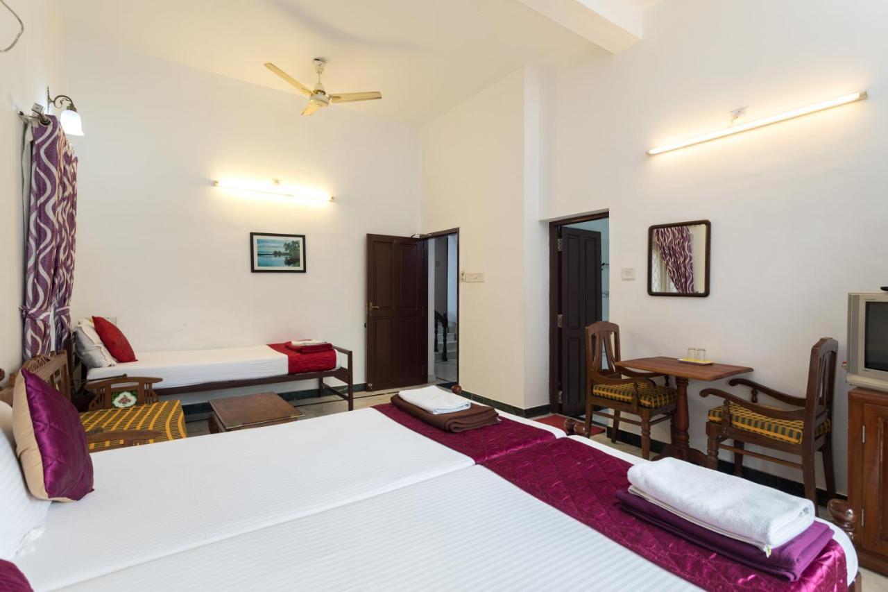 Hotel White Rose Kochi Eksteriør bilde