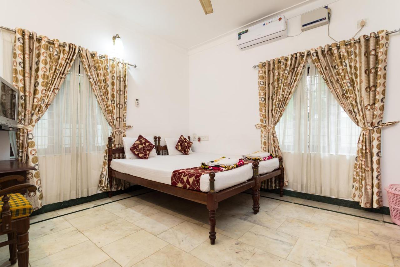 Hotel White Rose Kochi Eksteriør bilde